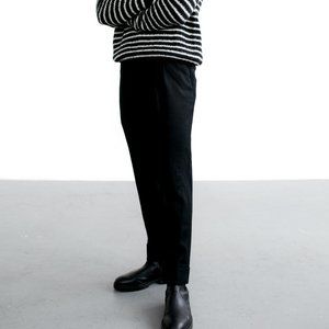 3/14 K-Fashion LIVE Giveaway: Ami Black Trousers